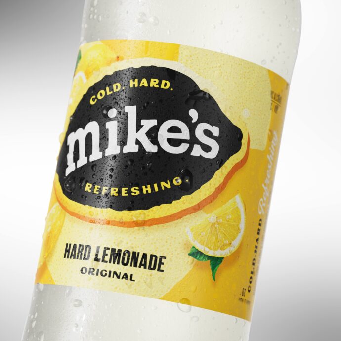 Mike's Hard Lemonade gallery image 3